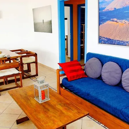 Holiday Villa Zeus * Teguise (Lanzarote)